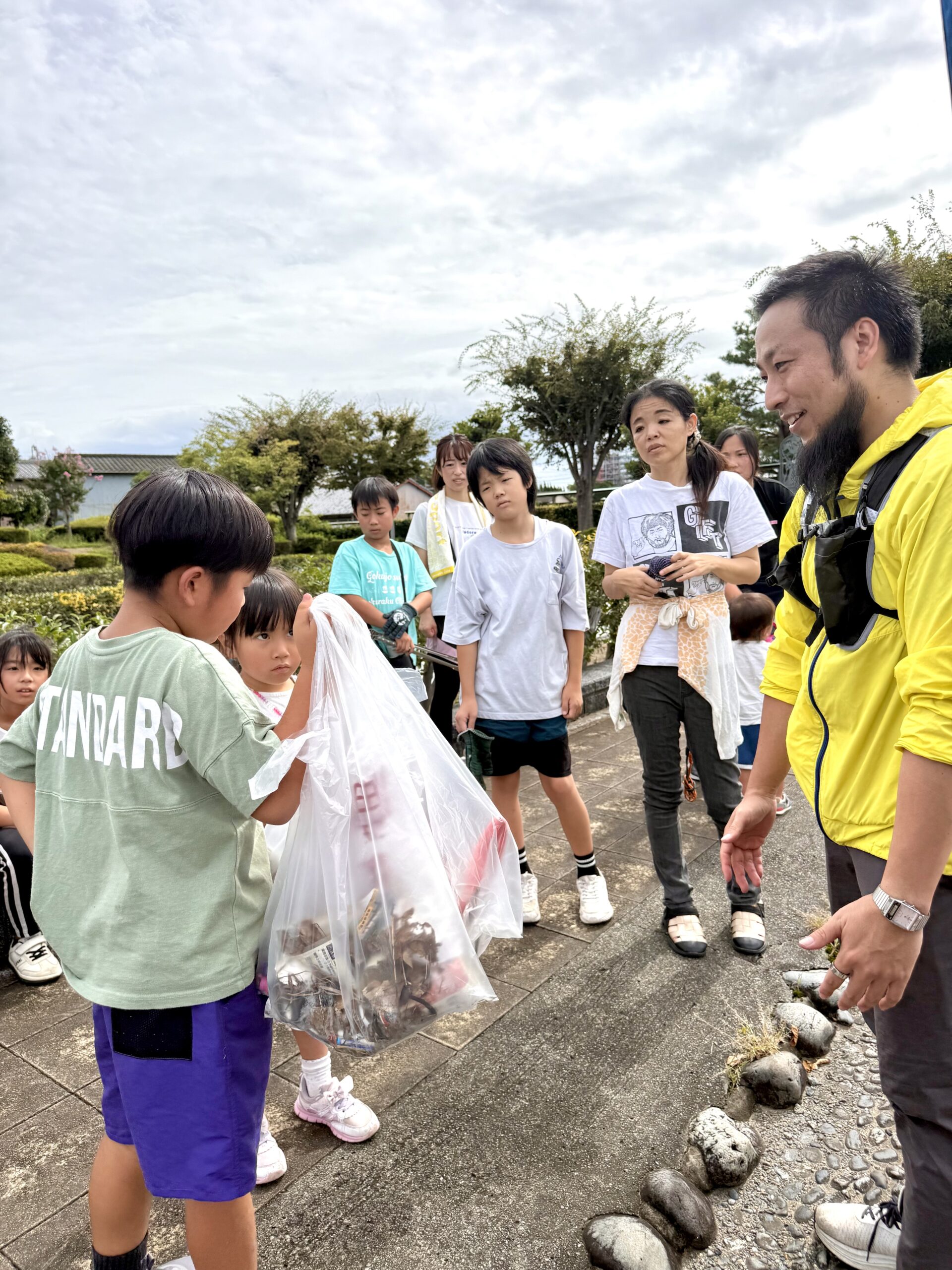 【#406】島田髷まつりを前に、みんなでまちを整えた島田プロギングの活動写真