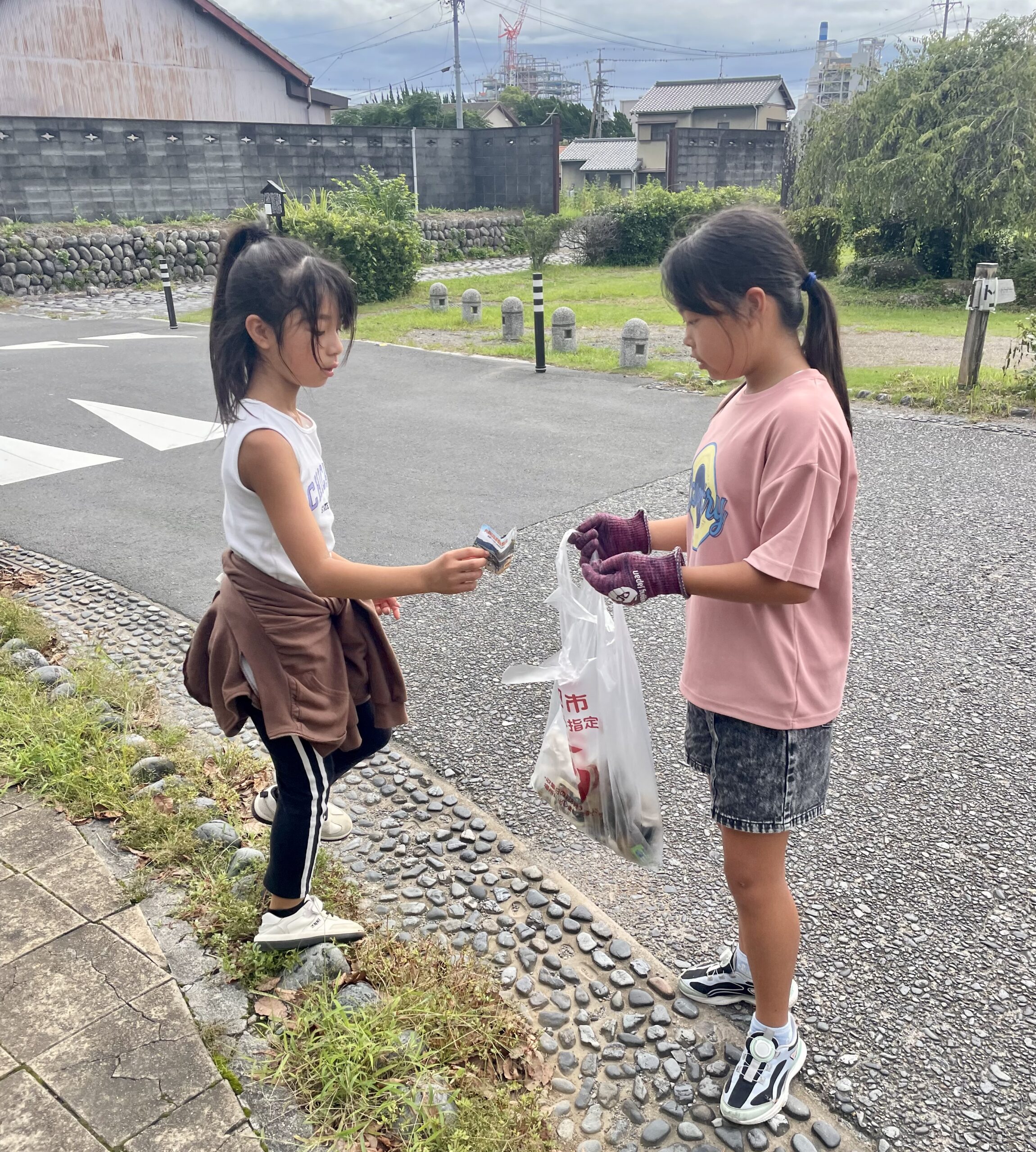 【#406】島田髷まつりを前に、みんなでまちを整えた島田プロギングの活動写真